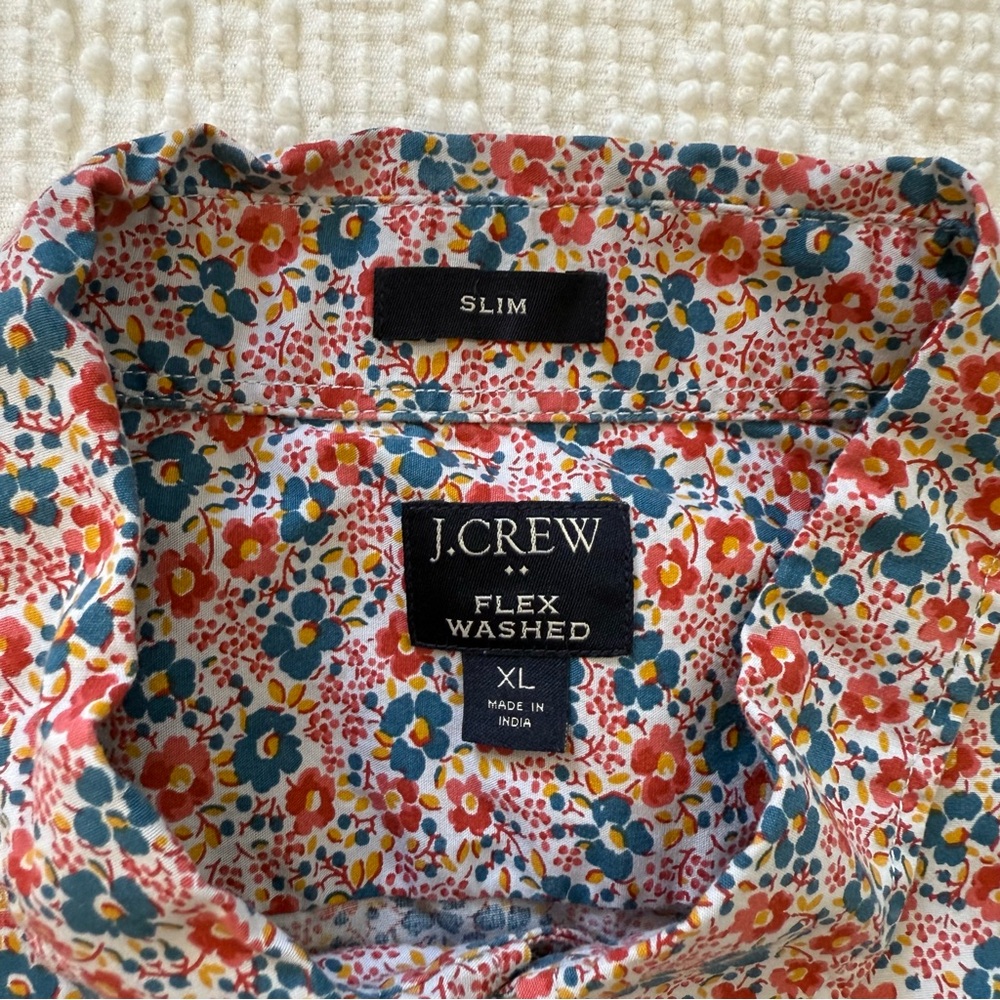 J.Crew Button Down Shirt Blue Red Floral Slim Flex XL